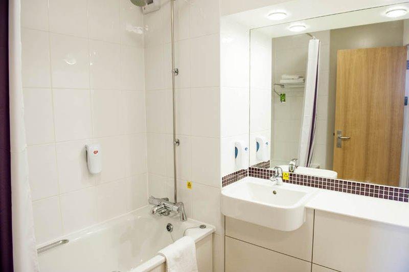 Premier Inn Birmingham Oldbury Олдбери Экстерьер фото